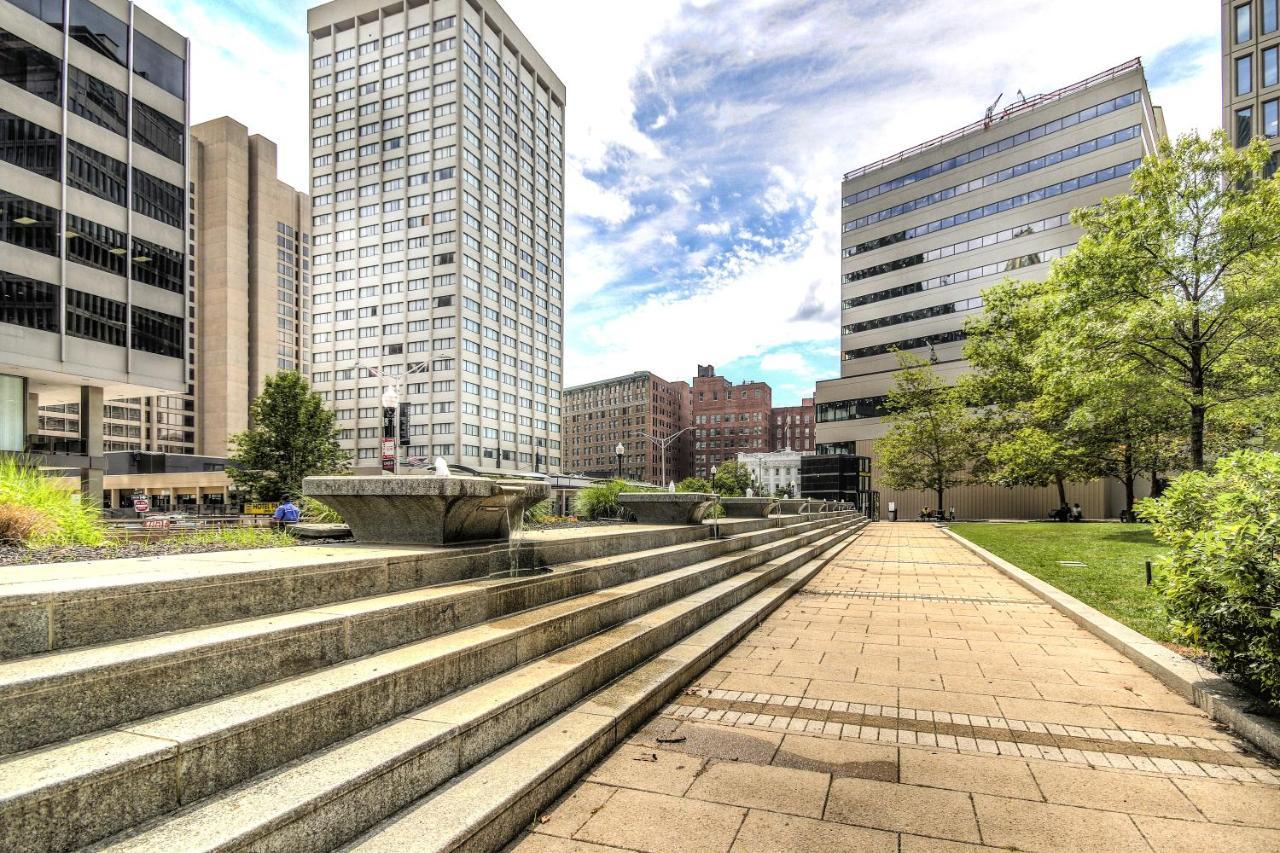Chase Penthouse At 39 West Baltimore Inner Harbor Convention Center Free Indoor Parking One And Two Bedrooms 外观 照片