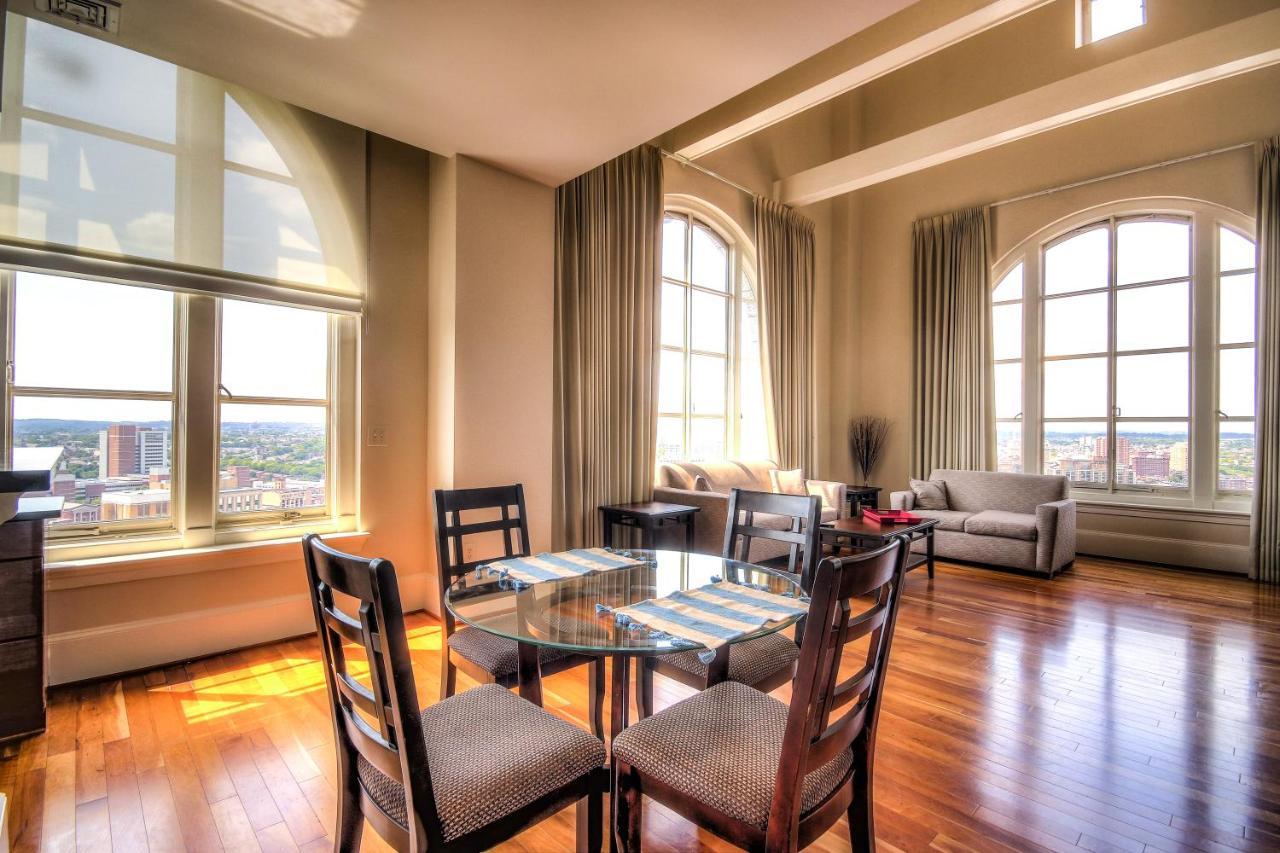 Chase Penthouse At 39 West Baltimore Inner Harbor Convention Center Free Indoor Parking One And Two Bedrooms 外观 照片