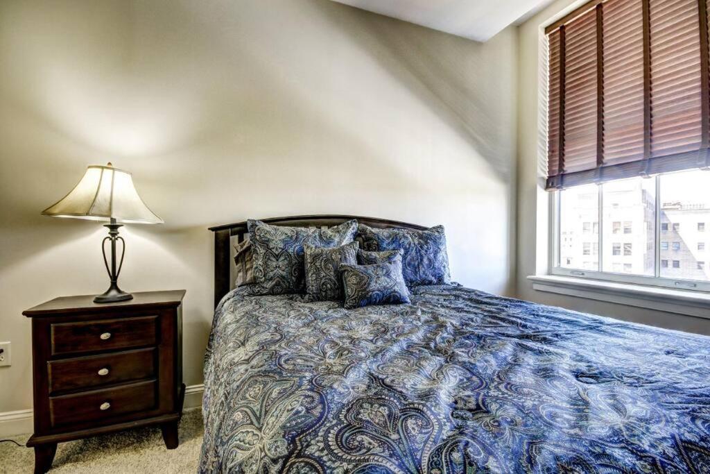 Chase Penthouse At 39 West Baltimore Inner Harbor Convention Center Free Indoor Parking One And Two Bedrooms 外观 照片