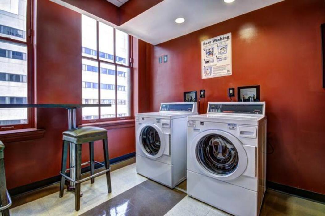 Chase Penthouse At 39 West Baltimore Inner Harbor Convention Center Free Indoor Parking One And Two Bedrooms 外观 照片